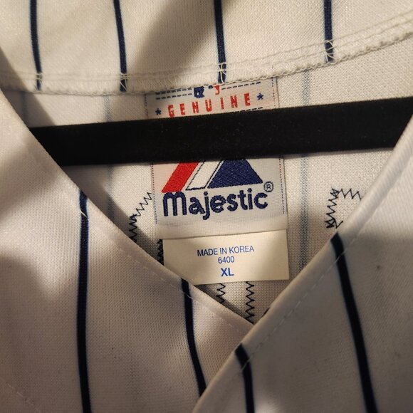 Autographed Yogi Berra New York Yankees Jersey with COA - Picture 12 of 12